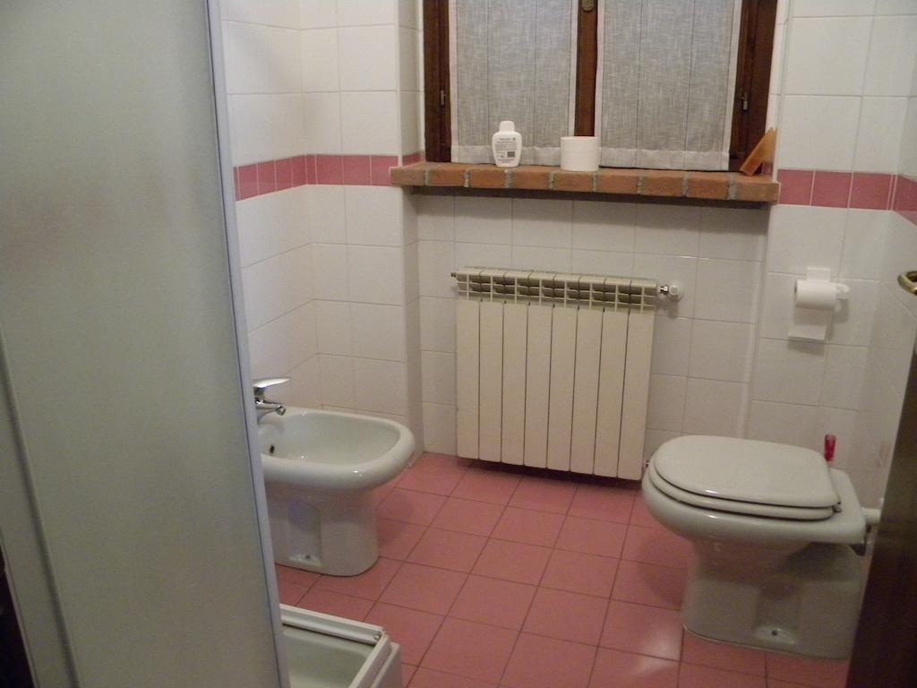 Hôtel Le Petit Fleur à Bareggio Chambre photo