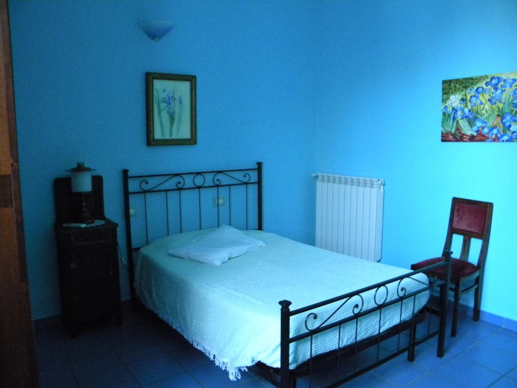 Hôtel Le Petit Fleur à Bareggio Chambre photo